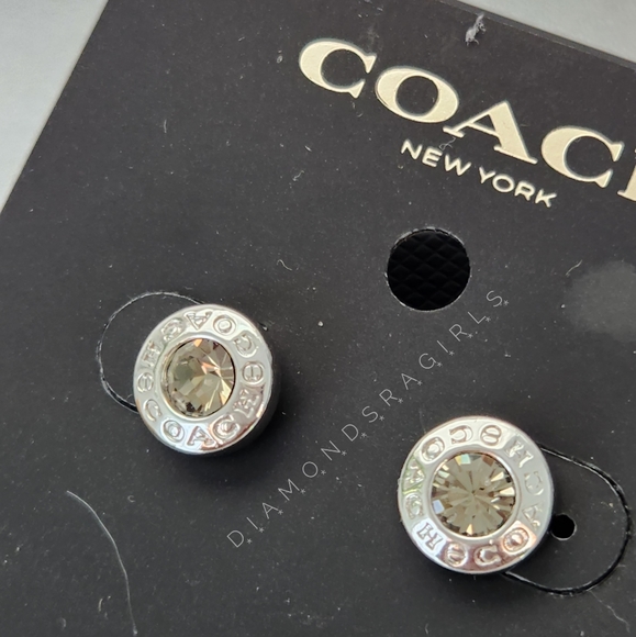 COACH Open Circle Necklace & Matching Earrings Set New in Box Package - Picture 5 of 14